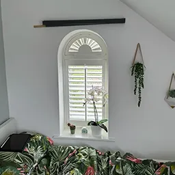 mini shutter window